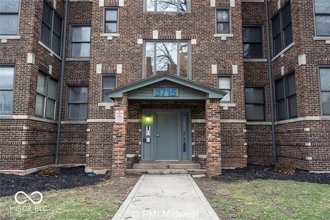 3707 N Meridian St in Indianapolis, IN - Building Photo - Building Photo