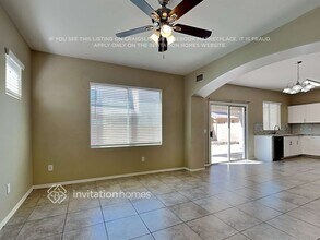 3933 W Carter Rd in Phoenix, AZ - Foto de edificio - Building Photo