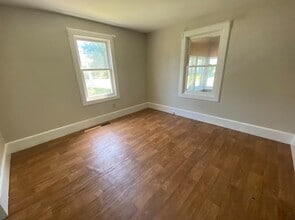 1318 Leroy St in Jackson, MI - Building Photo - Building Photo