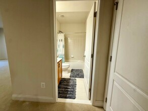 43100 Barnstead Dr in Ashburn, VA - Building Photo - Building Photo