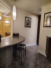 1250 Av des Pins O in Montréal, QC - Building Photo - Building Photo