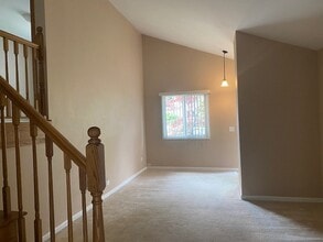667 Ferndale St in Gurnee, IL - Building Photo - Building Photo