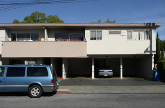 Poplar Apartments in Redwood City, CA - Building Photo - Building Photo