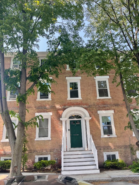 17 Pickman St in Salem, MA - Building Photo