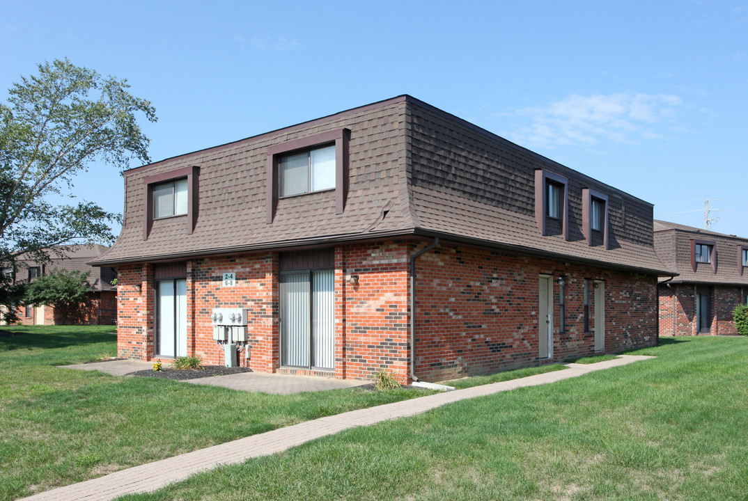 Rockridge Village in Delaware, OH - Building Photo