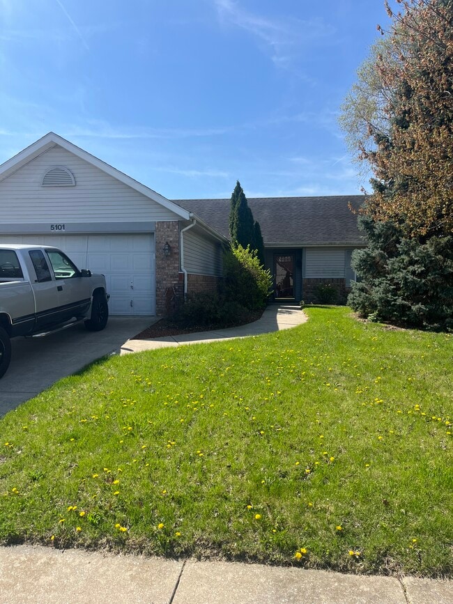 property at 5101 Goldersgreen Dr