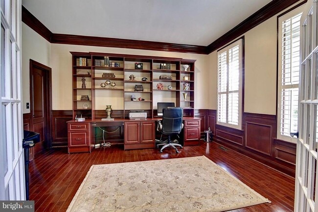 19124 Caddy Ct in Leesburg, VA - Building Photo - Building Photo