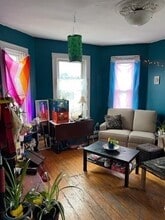 160 Hyde Park Ave, Unit 3 in Boston, MA - Building Photo - Building Photo