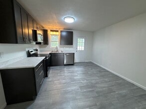 109 Lakeview Dr in Paducah, KY - Building Photo - Building Photo