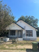 1412 Burleson Ave in Waco, TX - Building Photo