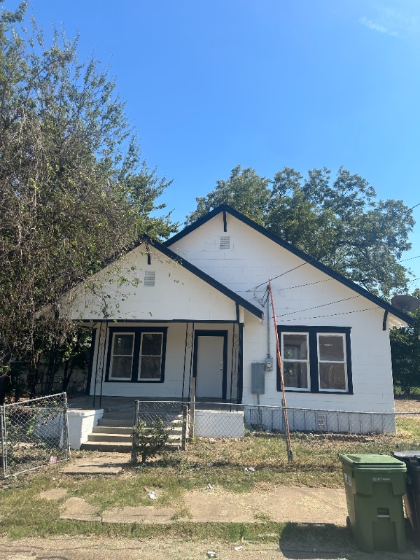 property at 1412 Burleson Ave