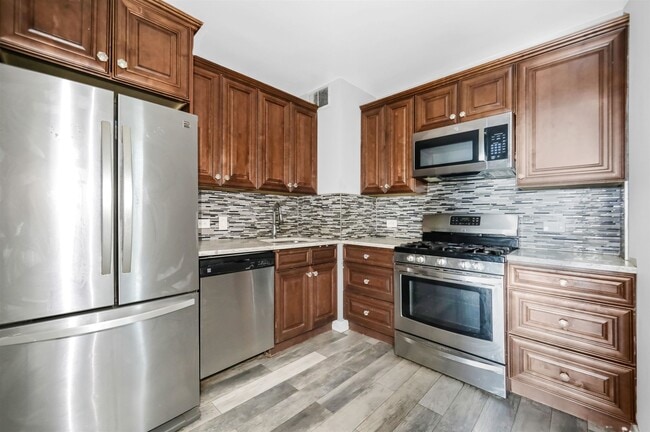 45 River Dr S in Jersey City, NJ - Building Photo - Building Photo