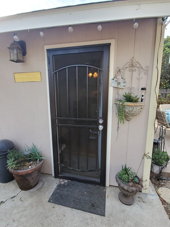 property at 1253 4th St