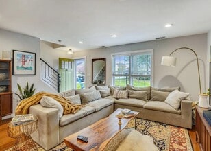 910 Bethany Ct in Annapolis, MD - Building Photo - Building Photo