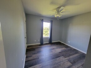 3103 Woods Crossing Dr in Columbia, MO - Building Photo - Building Photo