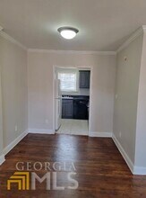2367 Cascade Rd-Unit -B7 in Atlanta, GA - Building Photo - Building Photo