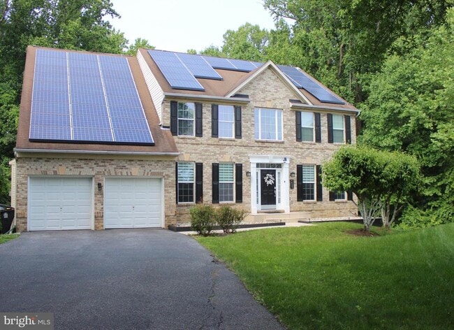property at 4409 Lancefield Ln
