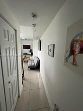 2300 NW 7th St in Miami, FL - Building Photo - Building Photo