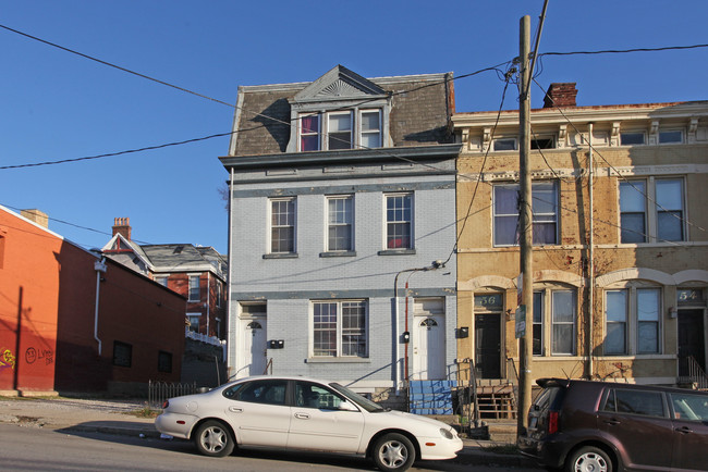 58-60 W McMillan St