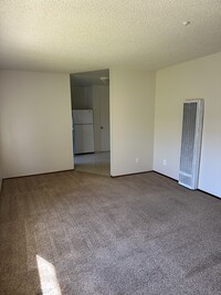 7520 Bridgit Dr, Unit D in Rohnert Park, CA - Building Photo - Building Photo