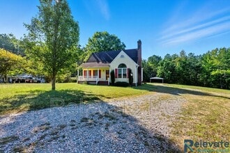 1131 Avatar Ct in Powhatan, VA - Building Photo - Building Photo