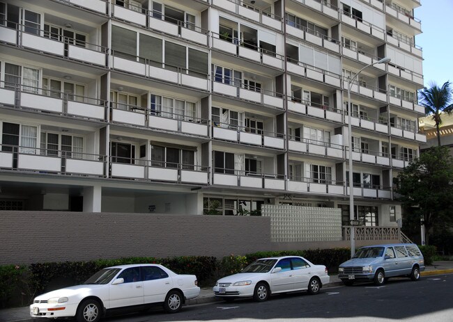 Rosalei Condominiums in Honolulu, HI - Foto de edificio - Building Photo