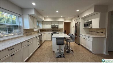 639 Heather Ln in Bryn Mawr, PA - Building Photo - Building Photo