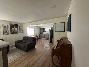 1636 S 200 E in Salt Lake City, UT - Foto de edificio - Building Photo