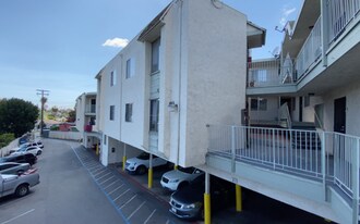 5020 Wightman St. in San Diego, CA - Building Photo
