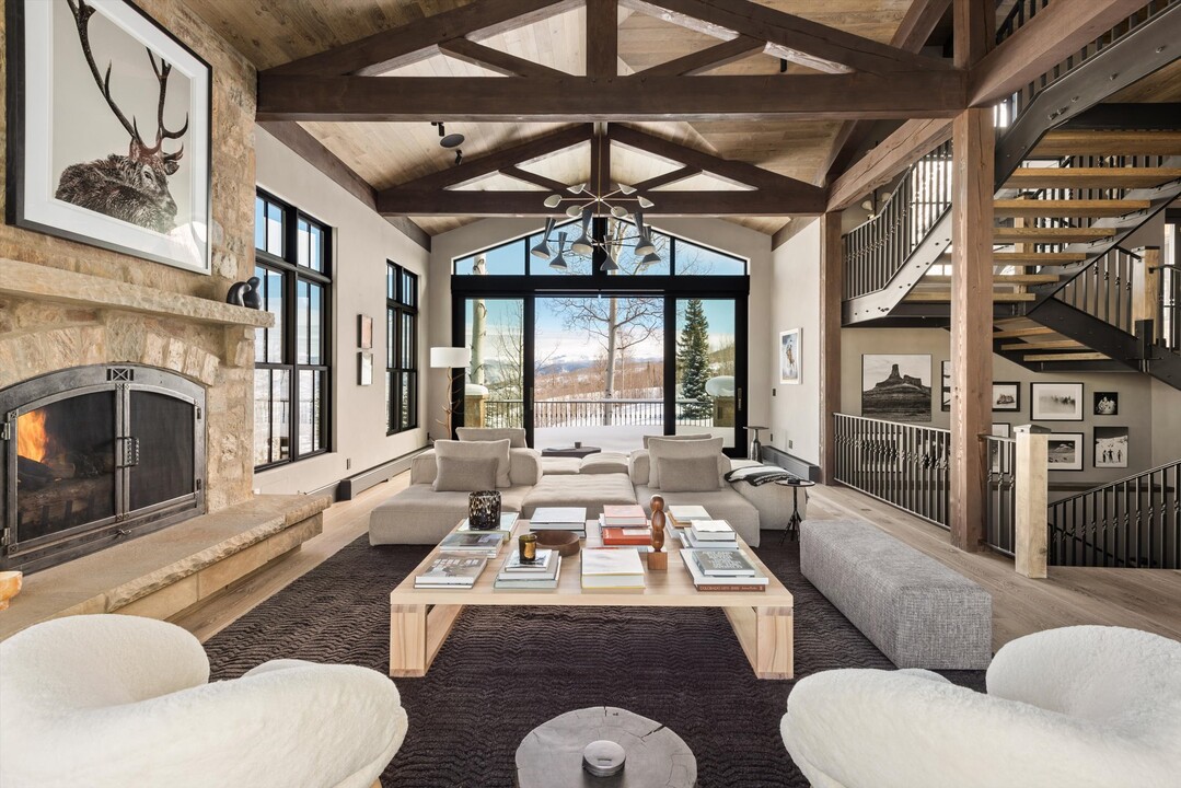 379 Divide Dr in Snowmass Village, CO - Building Photo