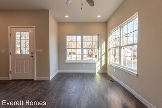 719 S Main Ave in Springfield, MO - Building Photo - Building Photo