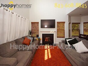 236 Swallowtail Ln in Goose Creek, SC - Building Photo - Building Photo