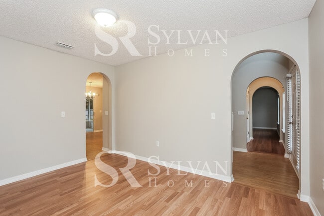 8882 Oxfordshire Dr in Jacksonville, FL - Building Photo - Building Photo
