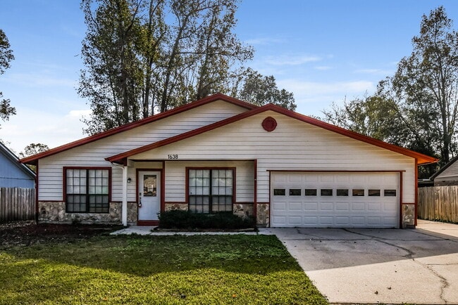 property at 1638 Sandy Hollow Loop