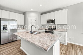 5218 Triple Crown Wy in Indianapolis, IN - Building Photo - Building Photo