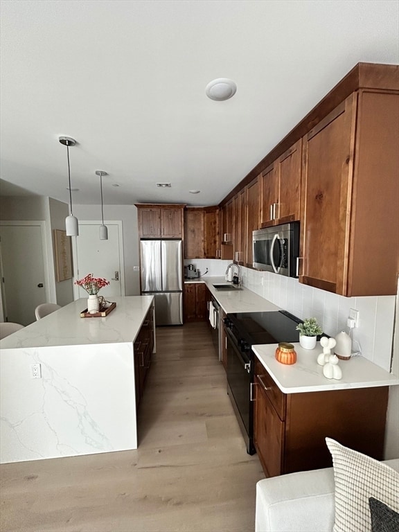 400 W Broadway in Boston, MA - Building Photo - Building Photo