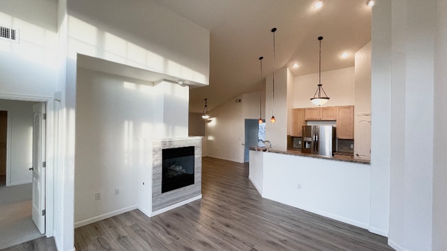 8649 Gold Peak Dr in Highlands Ranch, CO - Building Photo - Building Photo