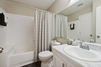 Rosemont Brook Hollow in Norcross, GA - Foto de edificio - Building Photo