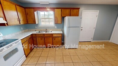 121 Nann St in Enterprise, AL - Building Photo - Building Photo