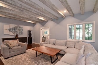 259 Pondfield Rd W in Yonkers, NY - Building Photo - Building Photo