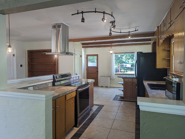 1236 Carolina Ave in Longmont, CO - Building Photo - Building Photo