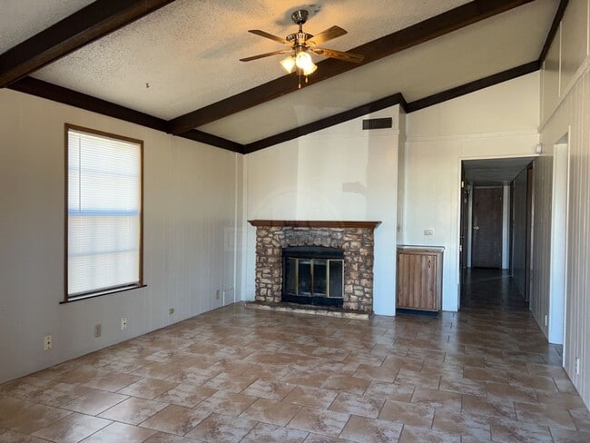 3104 Julie Ln in Killeen, TX - Foto de edificio - Building Photo