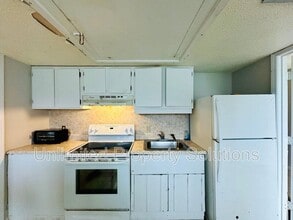 454 Racine Dr in Wilmington, NC - Building Photo - Building Photo