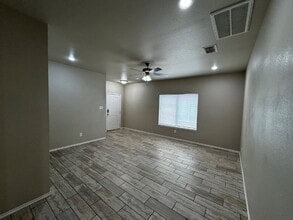 9802 Uvalde Ave in Lubbock, TX - Building Photo - Building Photo