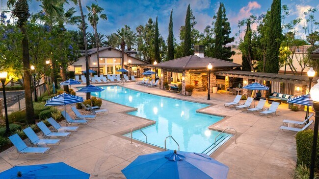 The Grove Apartments