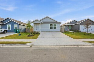 23513 Tiny Moons Wy in Elgin, TX - Building Photo