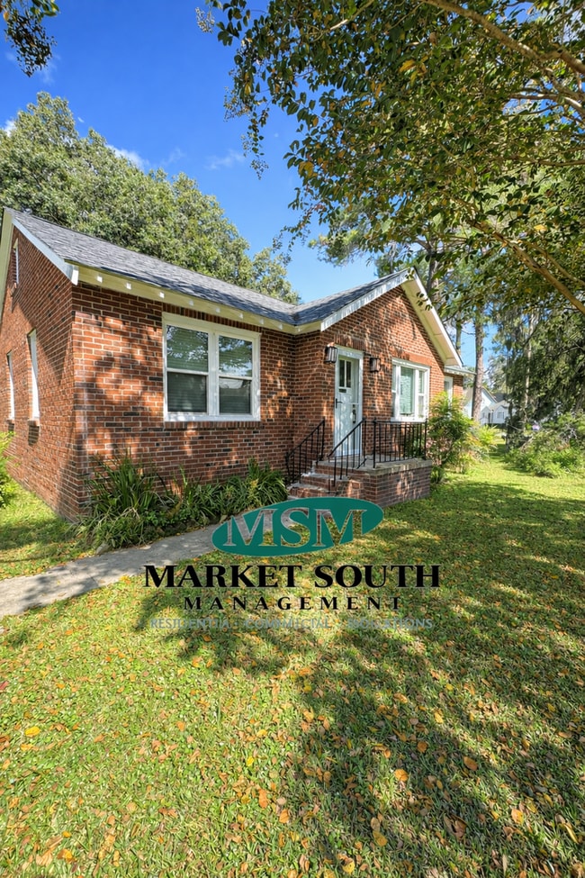 3306 George St in Savannah, GA - Building Photo - Building Photo