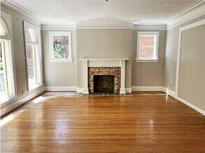 2704 Webb St in Detroit, MI - Building Photo - Building Photo