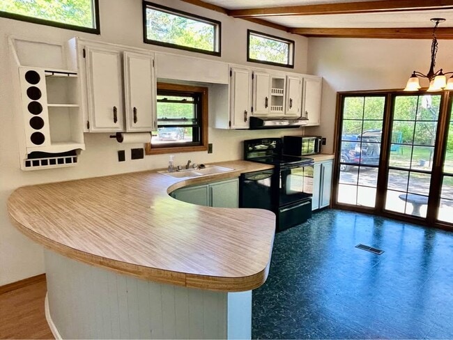 71 Coldwater Brook Rd in Oxford, ME - Building Photo - Building Photo