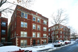 1535-1557 W Fargo Ave Apartments